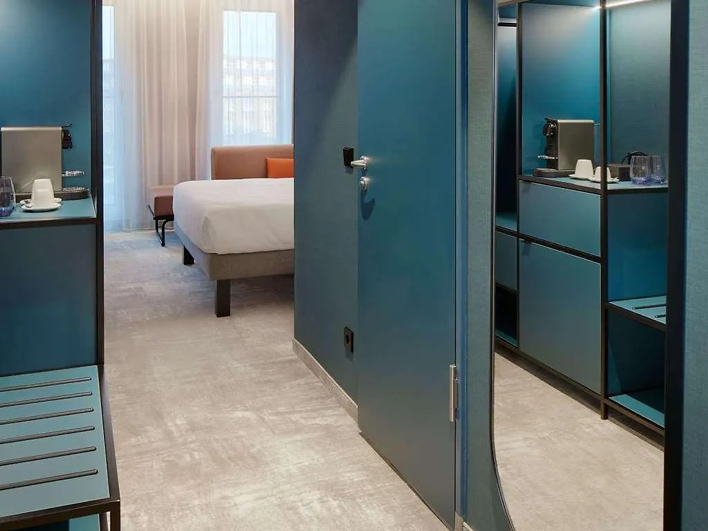 Novotel Hamburg Central Station Hotel